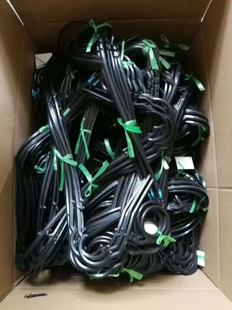 Large stock of industrial PHE gaskets ready for fast global shipping by Senovis.