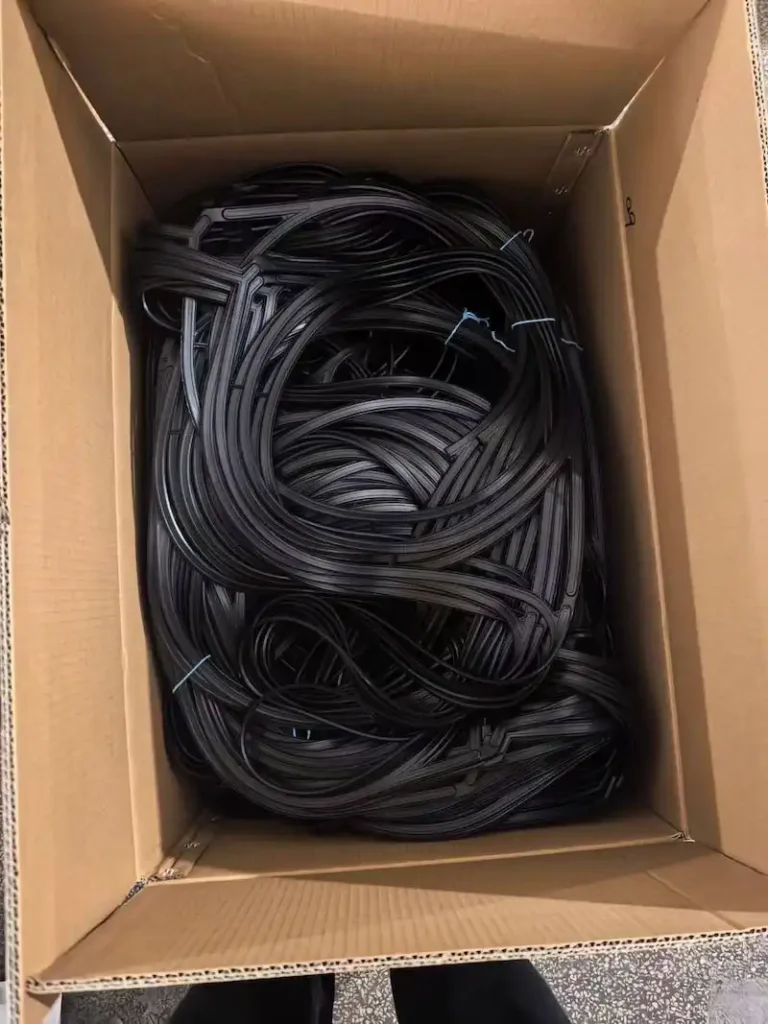 Wholesale stock of PHE gasket replacement seals ready for global distribution by Senovis.
