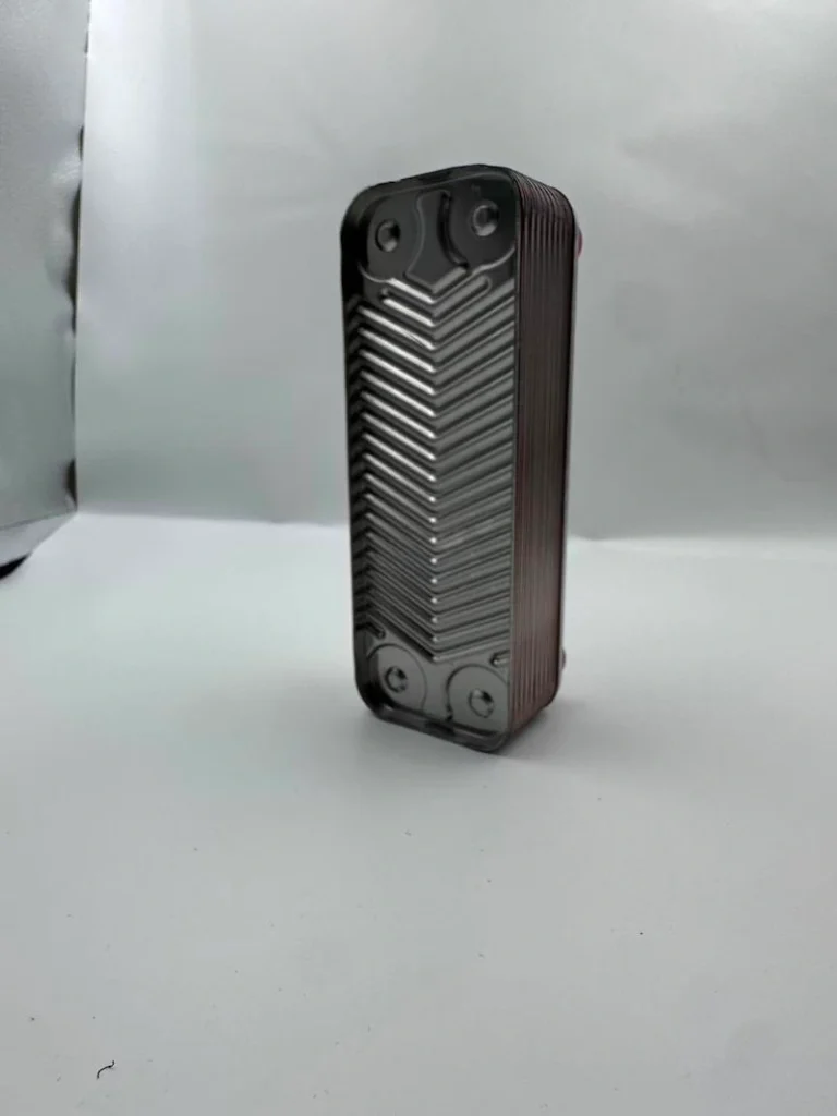 Kaori K800 BPHE internal channel layout and plate surface detail