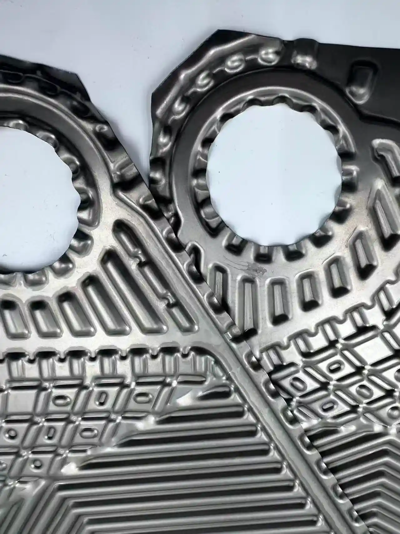 Sondex S62 chevron plate pattern designed for efficient heat transfer