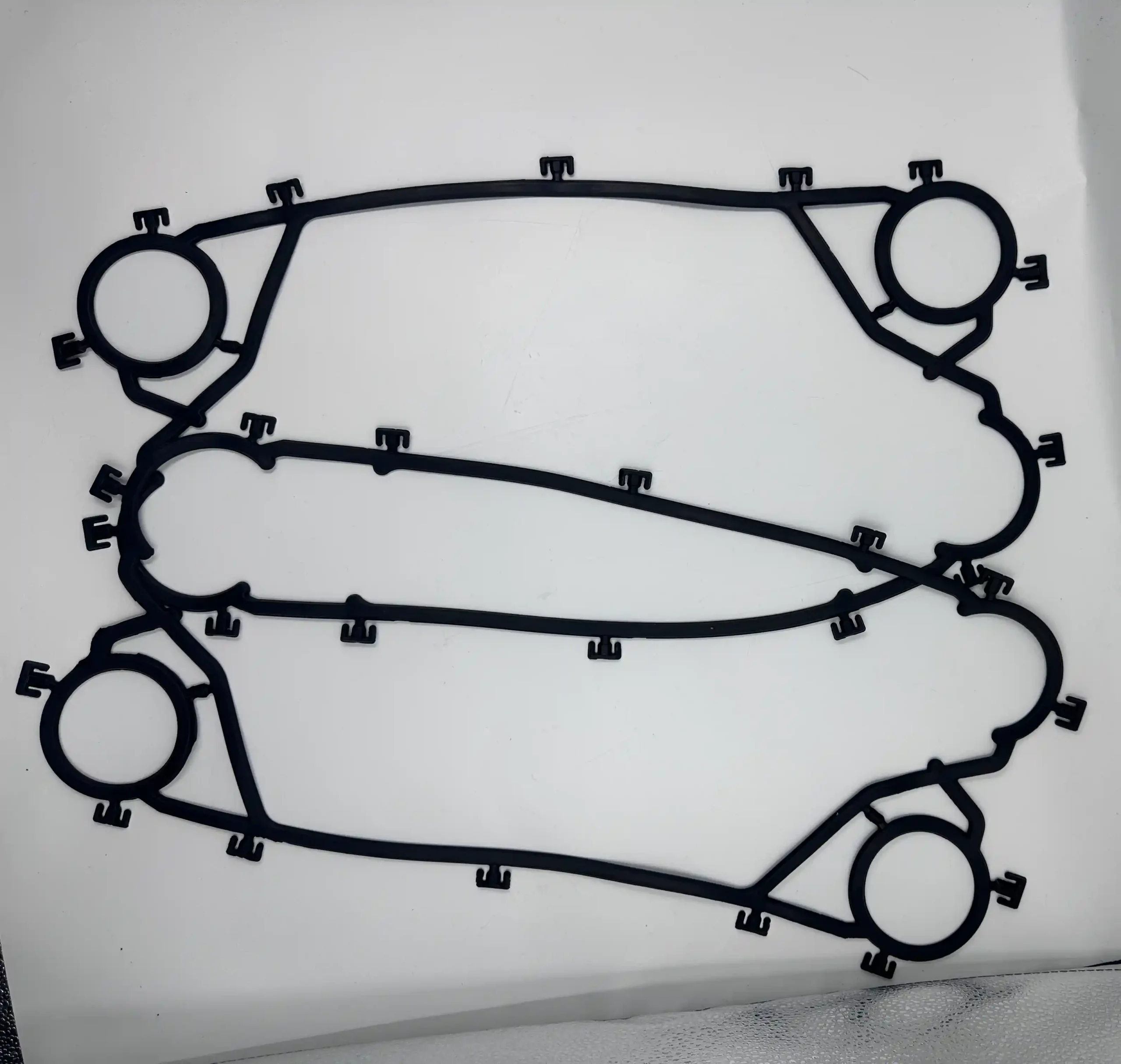 Vicarb V110 gasket sealing groove structure for thermal equipment