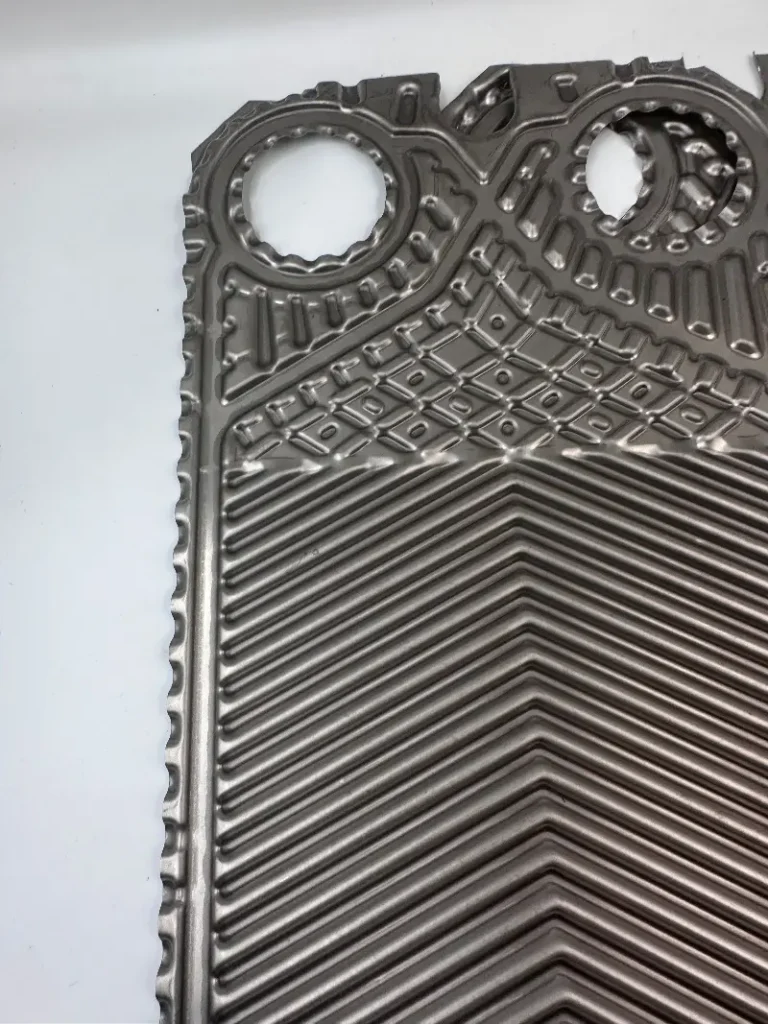 Alfa Laval M15M plate supplied by an experienced PHE supplier for replacement requirements.