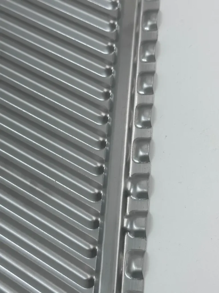 Alfa Laval MX25B plate designed for plates for plate heat exchanger supplier requirements.