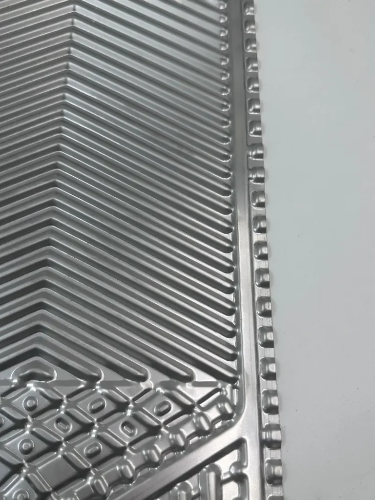 Alfa Laval MX25M replacement plate for plate heat exchanger industrial refrigeration systems.