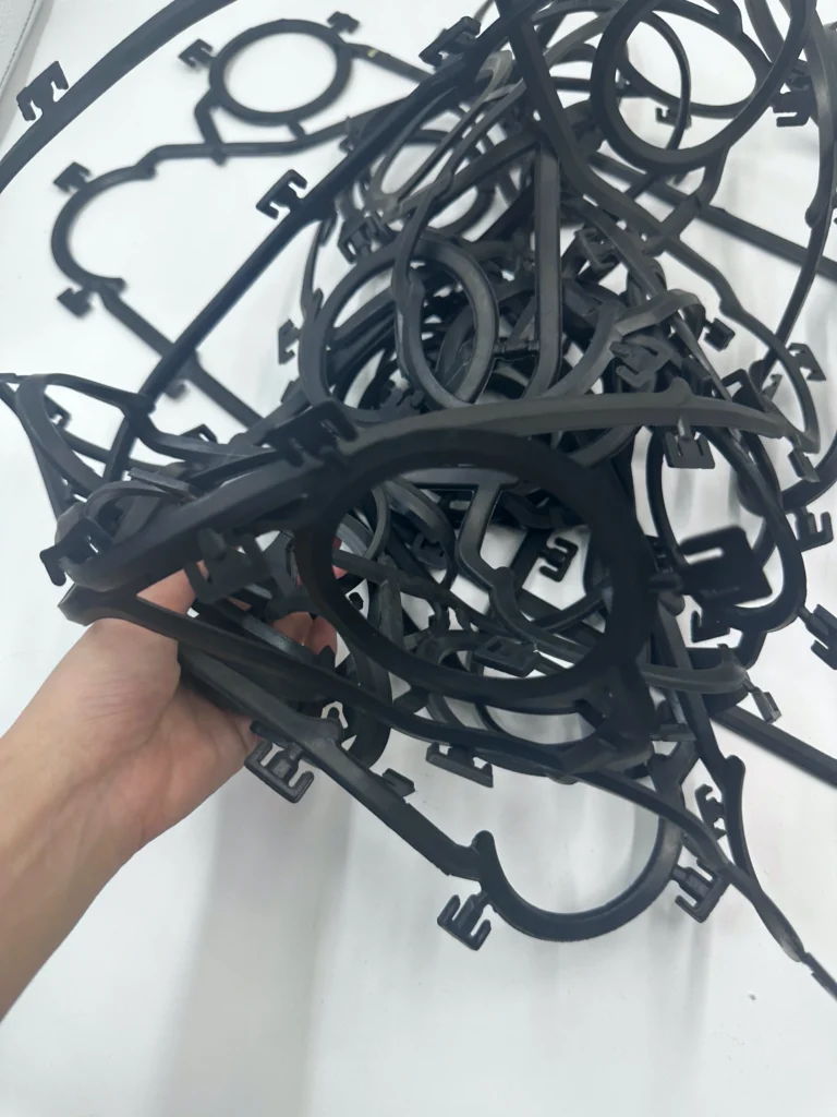 FUNKE FP03 gasket component designed for plate heat exchanger food industry applications.