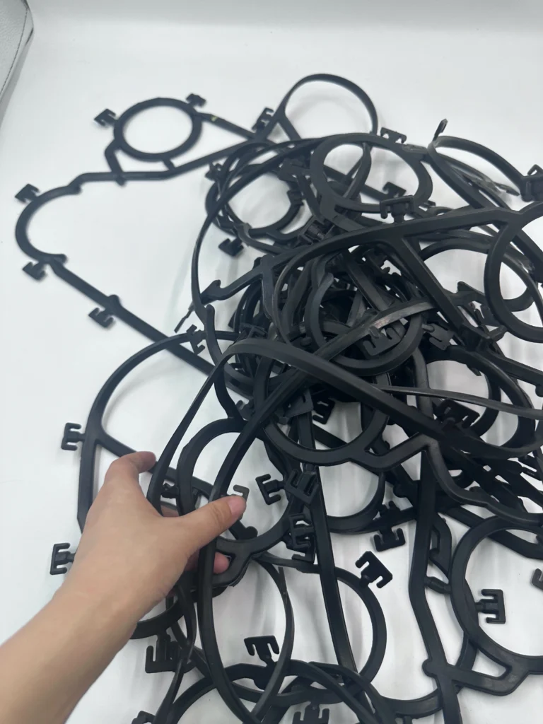FUNKE FP206 sealing gasket manufactured by a gasketed plate heat exchanger manufacturer.